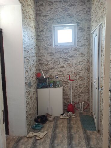 Həyət evləri və villaların satışı: Masdagaxa yola bazara yaxın 3 otaqlı heyet evı satılır sened kupca — 1