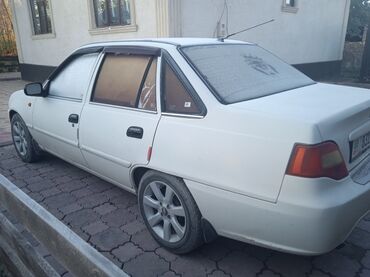 деу джентра: Daewoo Nexia: 2011 г., 1.5 л, Механика, Бензин, Седан