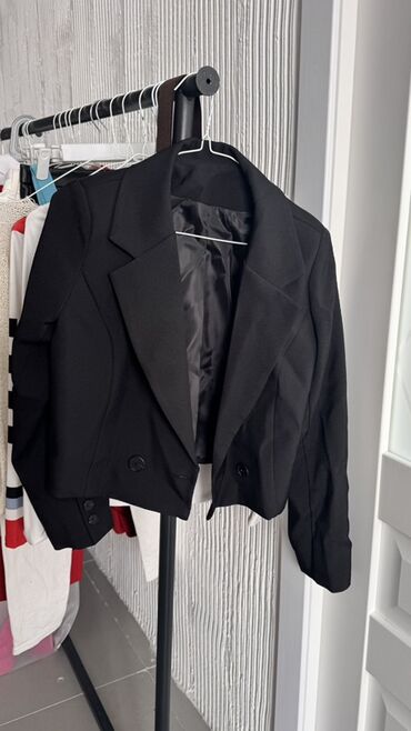 Ботинки и ботильоны: Цена: Коричневая 3имняя обувь (38р) 500 сом Розовые ботинки на — 19