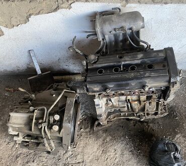 капитальный ремонт двигателя: Бензиновый мотор Honda 2001 г., 2 л, Б/у, Оригинал
