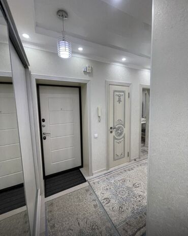 квартира бишкек жашаганга: 3 комнаты, 74 м², Индивидуалка, 2 этаж, Дизайнерский ремонт