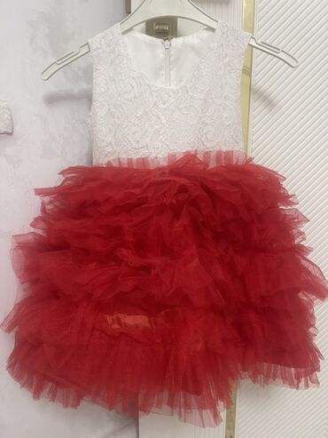 платья на осенний бал на прокат: Балдар көйнөгү, түсү - Кызыл, Колдонулган
