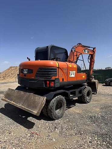 Экскаваторы: Экскаватор, Колесный — 3