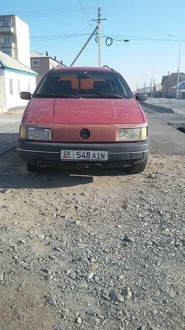 Volkswagen: Volkswagen Passat: 1991 г., 2 л, Механика, Бензин, Универсал