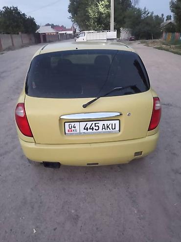 сир матор: Daihatsu Sirion: 1999 г., 1 л, Механика, Бензин, Хэтчбэк — 5