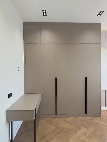 silver kitchen: Современный комплект мебели для спальни в минималистичном стиле — 1