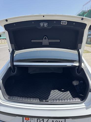 gra: Hyundai Grandeur: 2023 г., 3.5 л, Автомат, Газ, Седан — 9