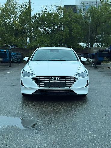 Hyundai: Hyundai Sonata: 2021 г., 2 л, Автомат, Бензин, Седан — 1
