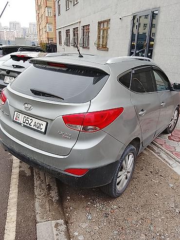 Hyundai ix35: 2011 г., 2 л, Автомат, Бензин, Кроссовер at lalafo.kg Hyundai ix35: 2011 г., 2 л, Автомат, Бензин, Кроссовер