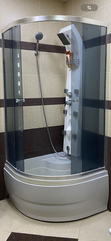duş krani: Üstü açıq kabina