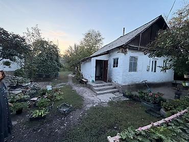 Продажа домов: Продаётся жилой дом с участком. - Тип: одноэтажный дом с мансардным — 4