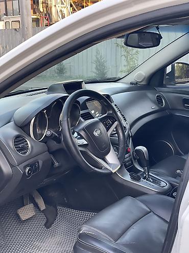 bmw m550: Chevrolet Cruze: 2010 г., 1.6 л, Автомат, Бензин — 5