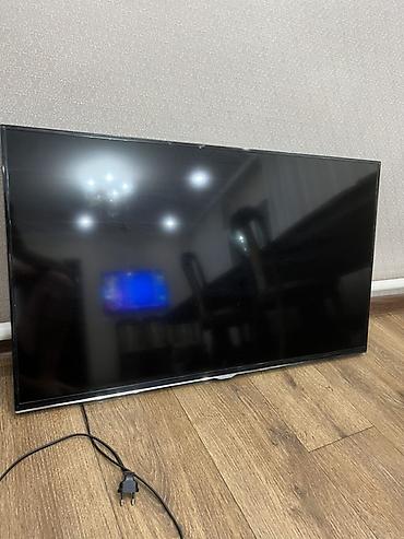 optical: На ремонт Экран трещина есть а так рабочий Телевизор Samsung LED — 1