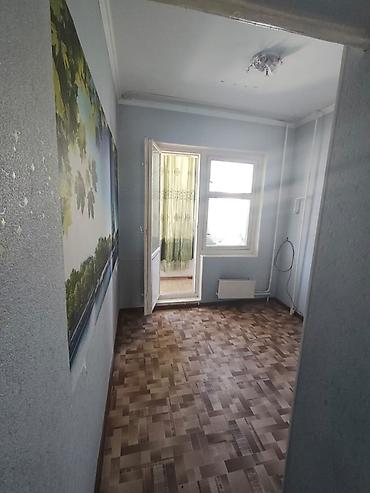 105: 3 комнаты, 62 м², Нижний Джал (Джал-23) 105 серия, 8 этаж, Старый ремонт — 9