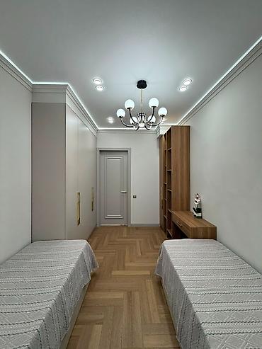 80: 3 комнаты, 80 м², Асанбай мкр Элитка, 10 этаж, Дизайнерский ремонт — 10