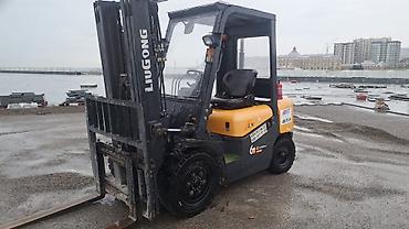 forklif: Avtokar xidməti. 20 il iş təcrübəsi. Sərfəli qiymət — 3