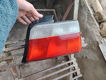 r20 bmw: BMW E36 (sedan) arxa sağ stop isgi bir ededdir — 1