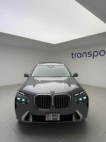 bcd com kg 2022: BMW X7: 2022 г., Бензин, Внедорожник — 1