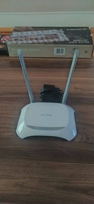 Tp-link modem routerdir, AiləTV və KaTv ni dəstəkləyir, heç bir