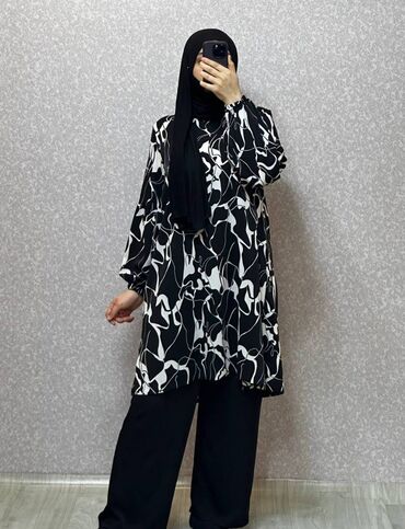 Dəstlər, kostyumlar: Hicab geyimi hicab paltarı dəst *Parça: Cesika (Mədinə ipəyi)* *Ölçü — 11