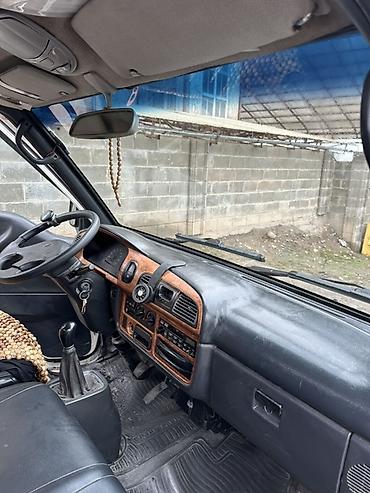 Другие детали салона: Hyundai — портер 1) Состояние хорошая 2001 года Объем 2,5 дизель — 4