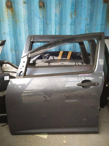 подкрыльник демио: Дверь TOYOTA Wish XE10 1ZZ-FE 2005 перед. лев. (б/у)