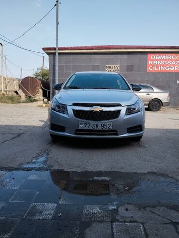 şevralet malibu: Chevrolet Cruze: 1.4 л | 2014 г. | 201000 км Седан