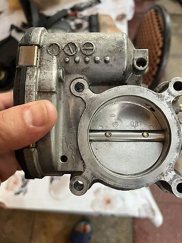 Моторы и детали моторов: Məhsul: BOSCH Elektron Qaz Korpusu (Throttle Body) Uyğunluq: - — 3