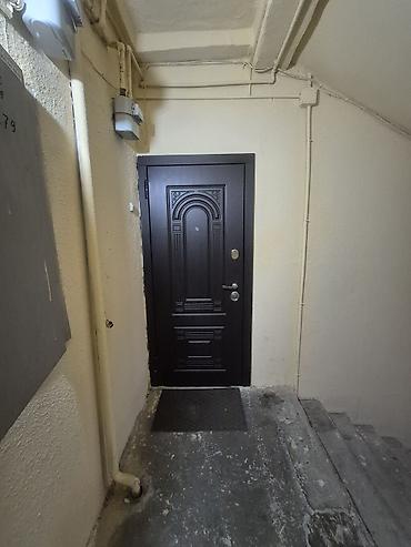 dernegul: Bakı, 7-ci mikrorayon, 3 otaqlı, Köhnə tikili, m. Dərnəgül, 82 kv. m — 1
