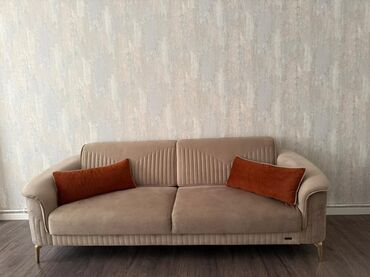 Divanlar: Divan, Yeni, Vеlur parça, Çatdırılma yoxdur — 1