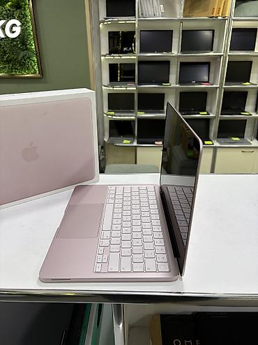 Ноутбуки Apple (MacBook): Для учебы, Новый, Apple M2, ОЗУ, RAM: 8 ГБ — 4