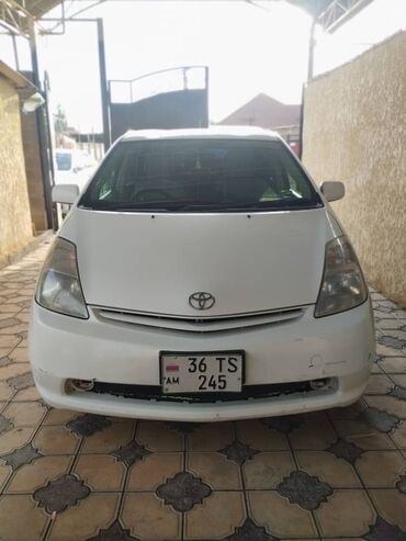 Toyota: Toyota Prius: 2005 г., 1.5 л, Автомат, Гибрид, Хэтчбэк