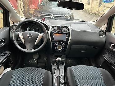 монитор бу: Nissan avtomobilinin salon elektronikası və təhlükəsizlik paketi — 5