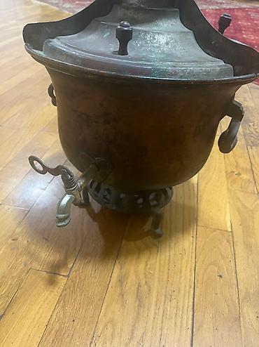 İdman və hobbi: Qədim Somavar 1780 ci il 3 gözdən ibarətdir, birinci iki gözdə yemək — 1