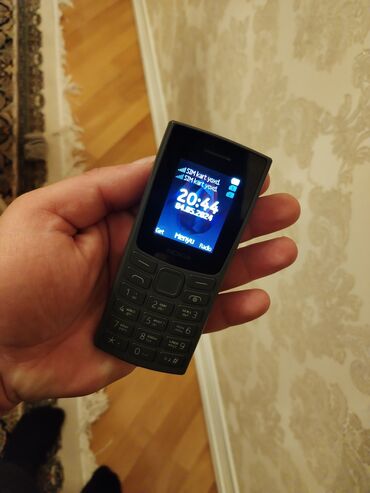 nokia 3315: Nokia C110, rəng - Boz
