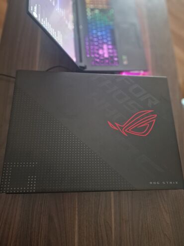 asus çanta: İşlənmiş ASUS ROG, 17.3 ", AMD Ryzen 7, 1 TB, Ünvandan götürmə