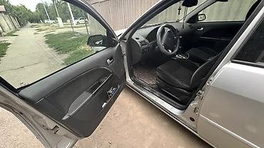 ли 9 авто: Ford Mondeo: 2002 г., 1.9 л, Автомат, Дизель, Универсал — 7