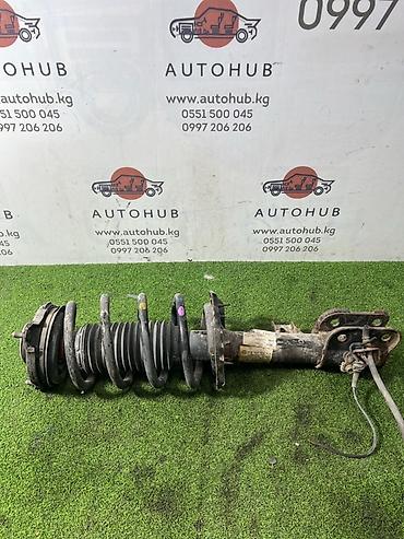 Амортизатор Kia carnival YP D4HB 2.2 DIESEL перед. прав. (б/у)
