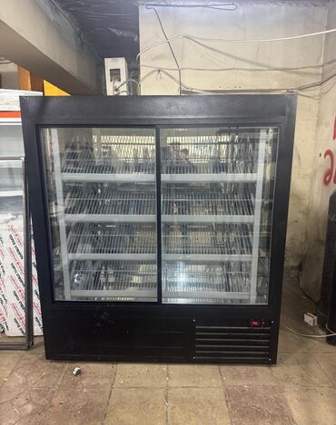 Paltaryuyan maşınlar: Magaza üçün her növ vitrinlerin ve dondurucu sifarişle hazirlanir 6ay
