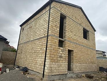 1 sot torpaq satilir: Satılır: həyət evi və əlavə tikili kompleksi - Ümumi sahə: hasarlı — 2