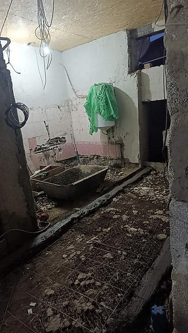 Нужен разнорабочий помочь по стройке. 1000 сом в день. работа с 9 до