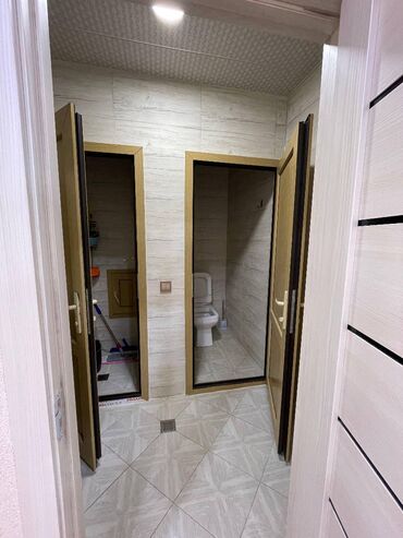 Kommersiya daşınmaz əmlakının satışı: Xırdalanda obyekt satılır. Mərkəzdə bazarın yanındakı binaların — 9