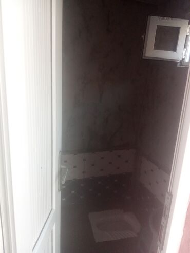 Həyət evləri və villaların satışı: 2 otaqlı, 2 kv. m, Orta təmir — 4