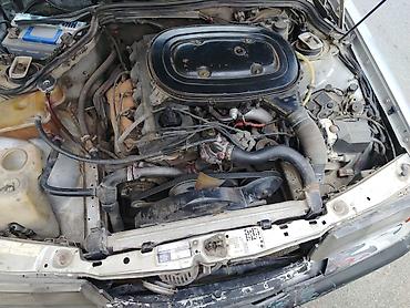 mercedes şəkilləri: Mercedes-Benz 190 (W201): 2 l | 1992 il Sedan — 5