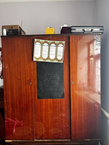 шкафы для одежды недорого: Советский мебелдер сатылат абалы жакшы. Шкафтар 5000ден тумбочка2000