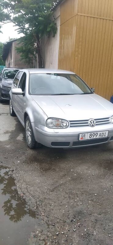 golf iv: Volkswagen Golf: 2001 г., 2 л, Автомат, Бензин, Седан