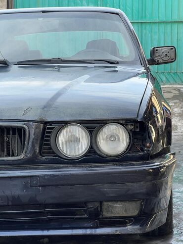 экран на бмв е34: BMW 5 series: 1995 г., 2.5 л, Механика, Бензин, Седан