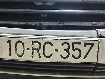 06 ehtiyat hisseleri: Avtomobil nömrə nişanı: 10-RC-357 - Ölkə/region: AZ (Azərbaycan) - — 2