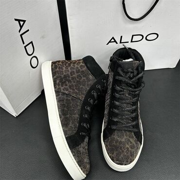 Women's Sneakers and athletic shoes: Кеды ALDO высокие - Модель: городские высокие кеды на шнуровке - Цвет