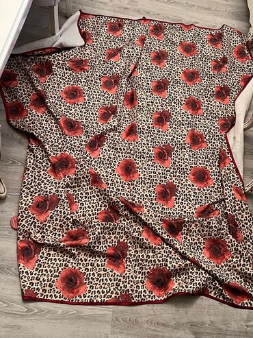Tekstil: Örtük Yataq üçün, rəng - Qırmızı